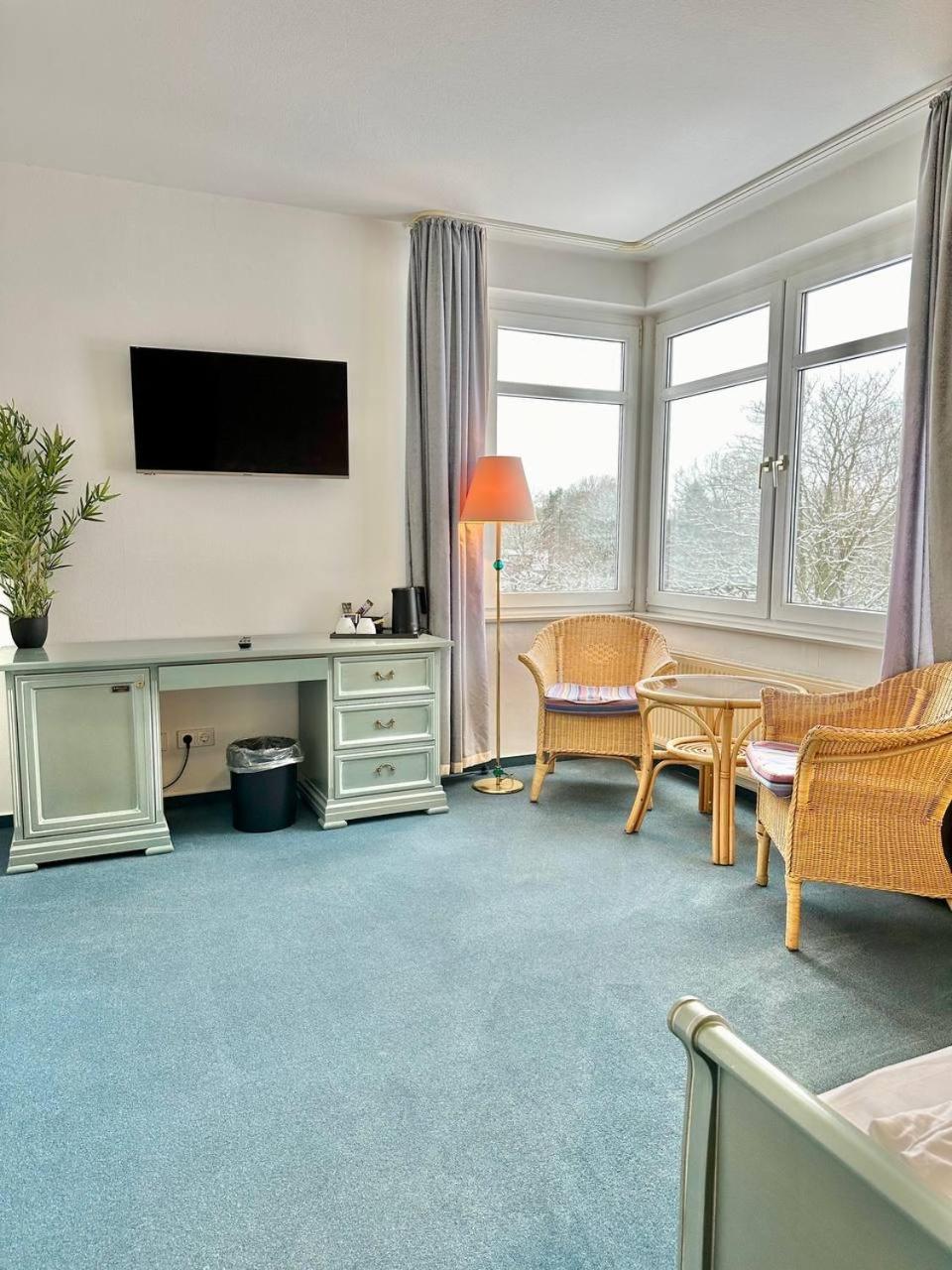 Gaestehaus Weserblick Am Weser-Sandstrand Berne Exteriér fotografie